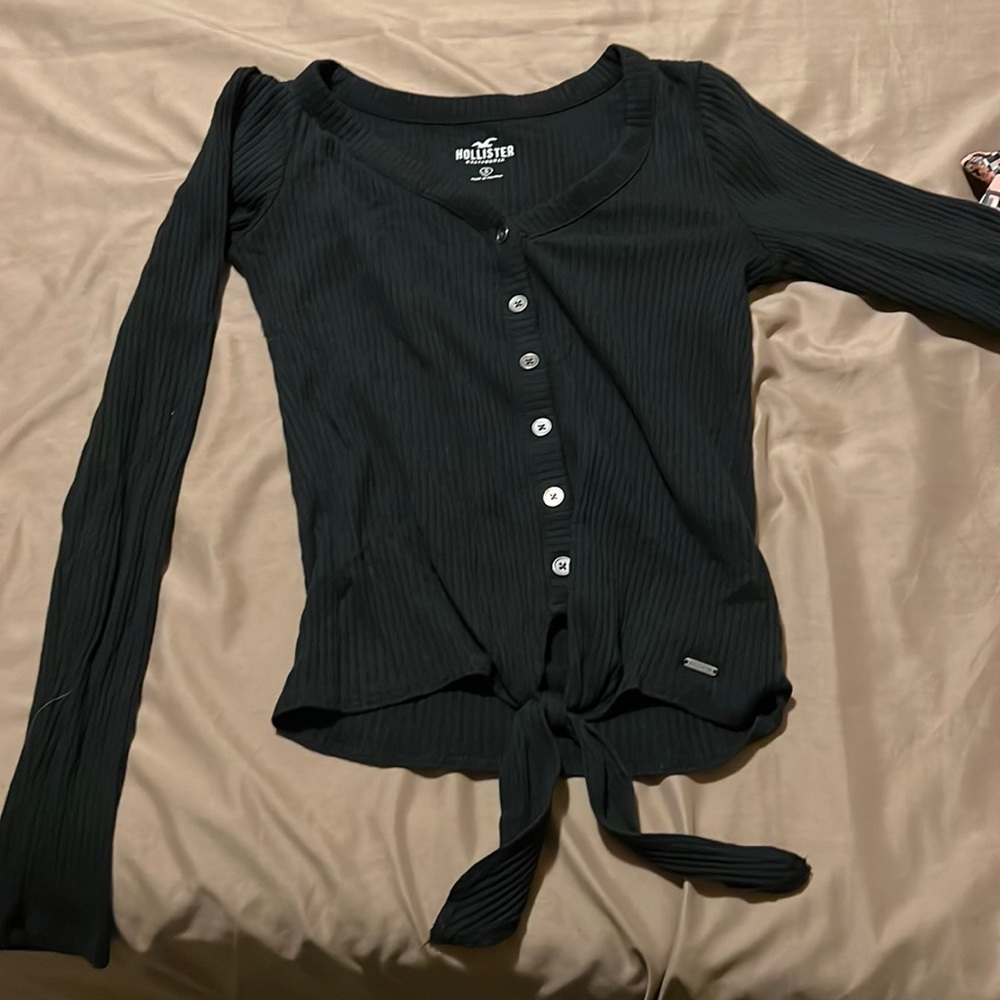 hollister black long sleeve